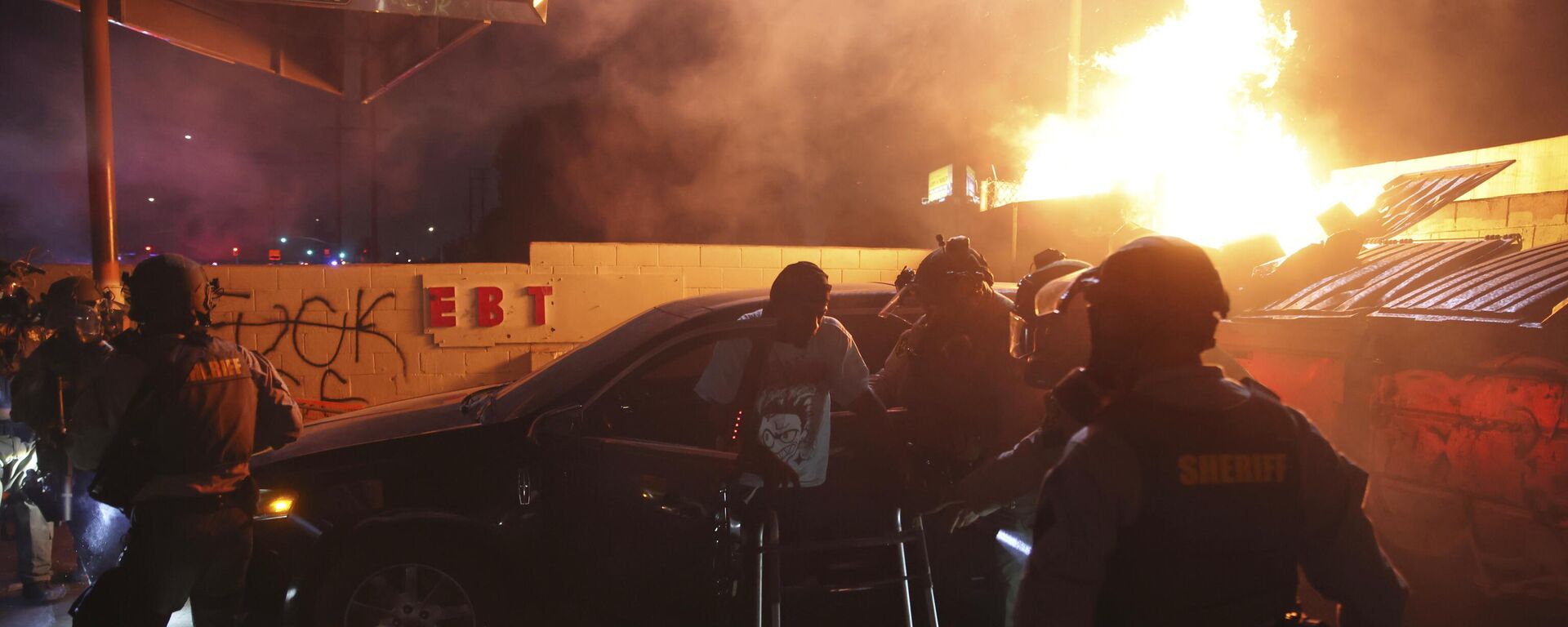 Protest migranata u Los Anđelesu - Sputnik Srbija, 1920, 08.06.2025