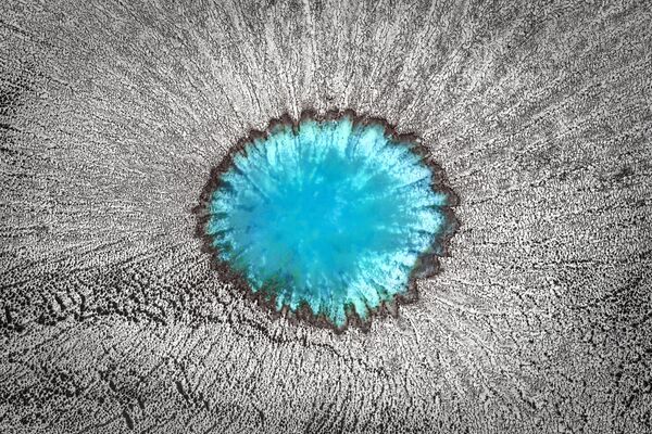 Аутор из Русије, Павле ИвшинГде је обојена земља Аутор из Русије, Павле ИвшинГде је обојена земља - Sputnik Србија