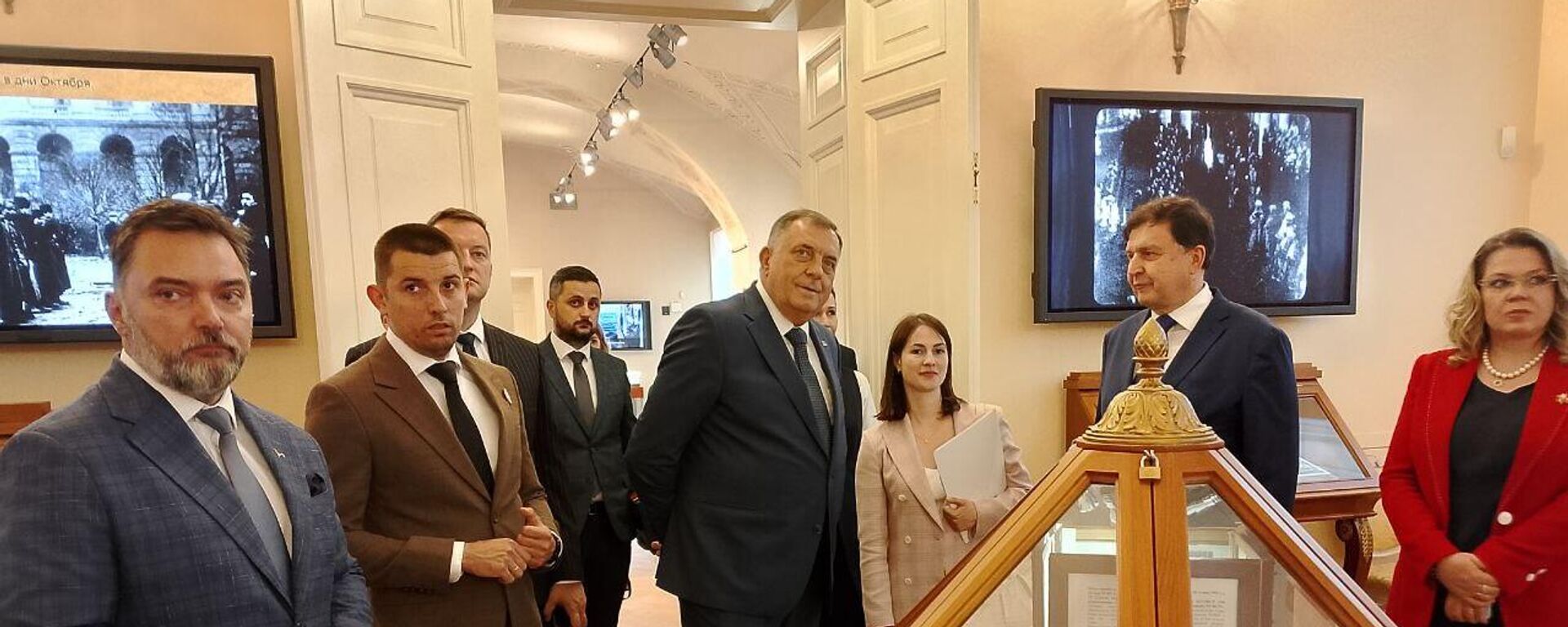 Милорад Додик у Санкт Петербургу - Sputnik Србија, 1920, 19.06.2025