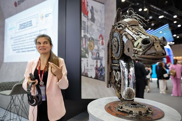 Штанд на Међународном економском форуму Штанд на Међународном економском форуму - Sputnik Србија