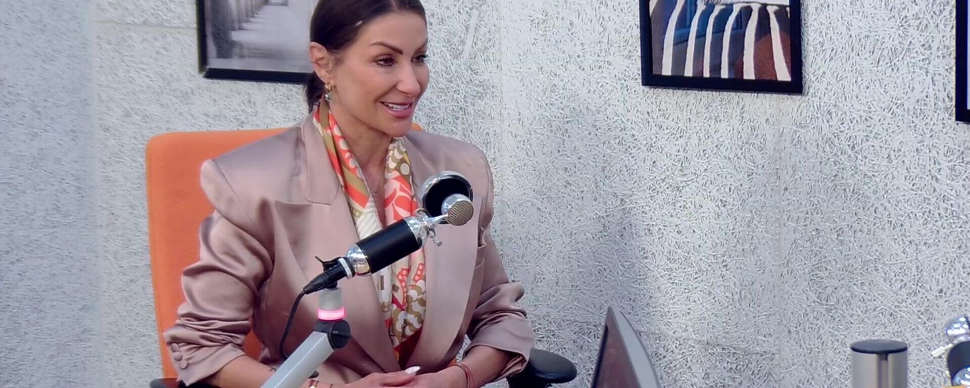 Suzana Perić, modni dizajner - Sputnik Srbija, 1920, 28.06.2025