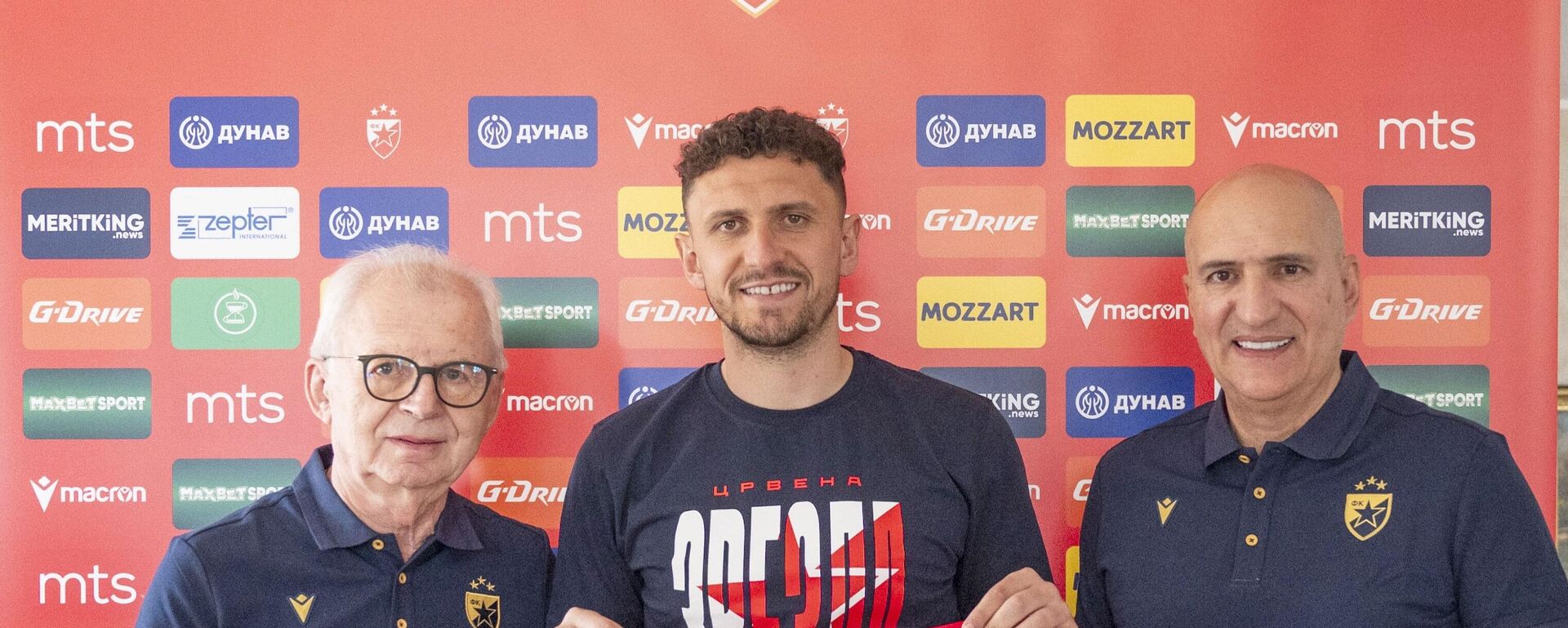 Милош Вељковић - Sputnik Србија, 1920, 21.06.2025