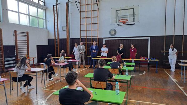 Полагање мале матуре у Зрењанину - Sputnik Србија