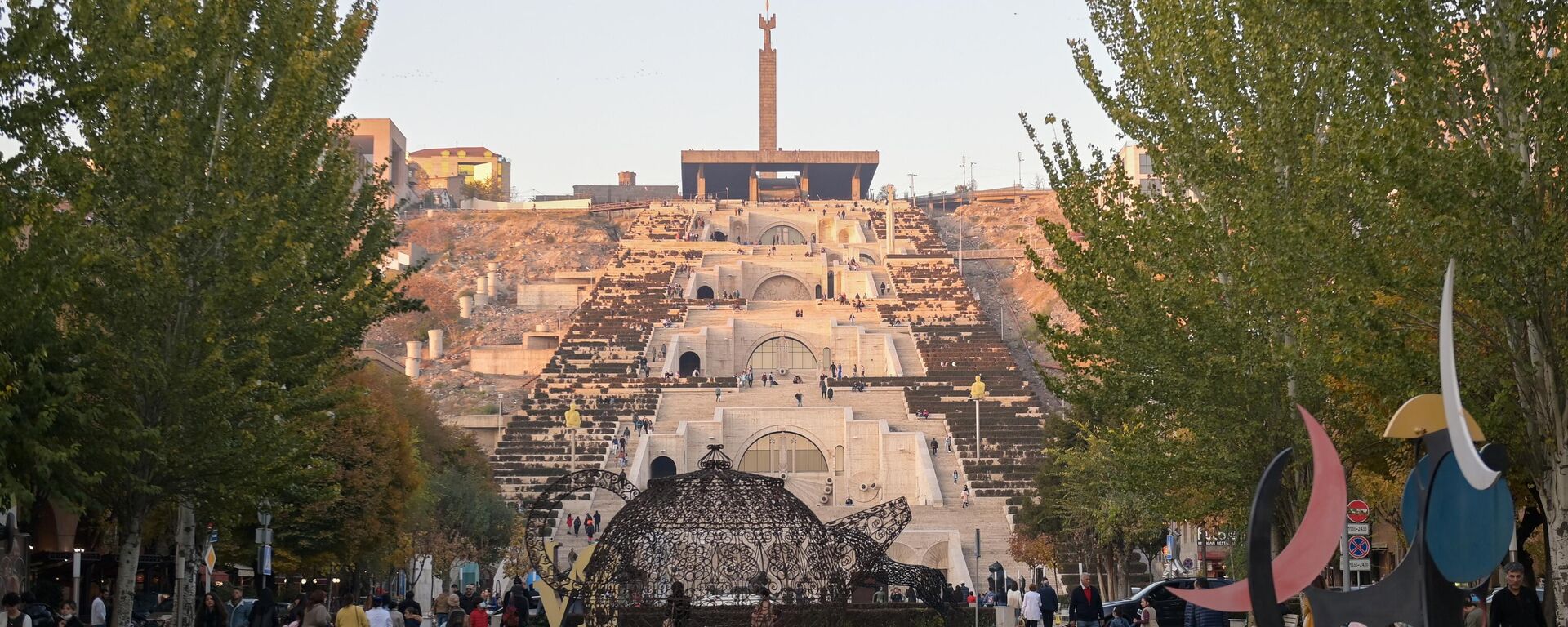 Jerevan - Sputnik Srbija, 1920, 16.07.2025