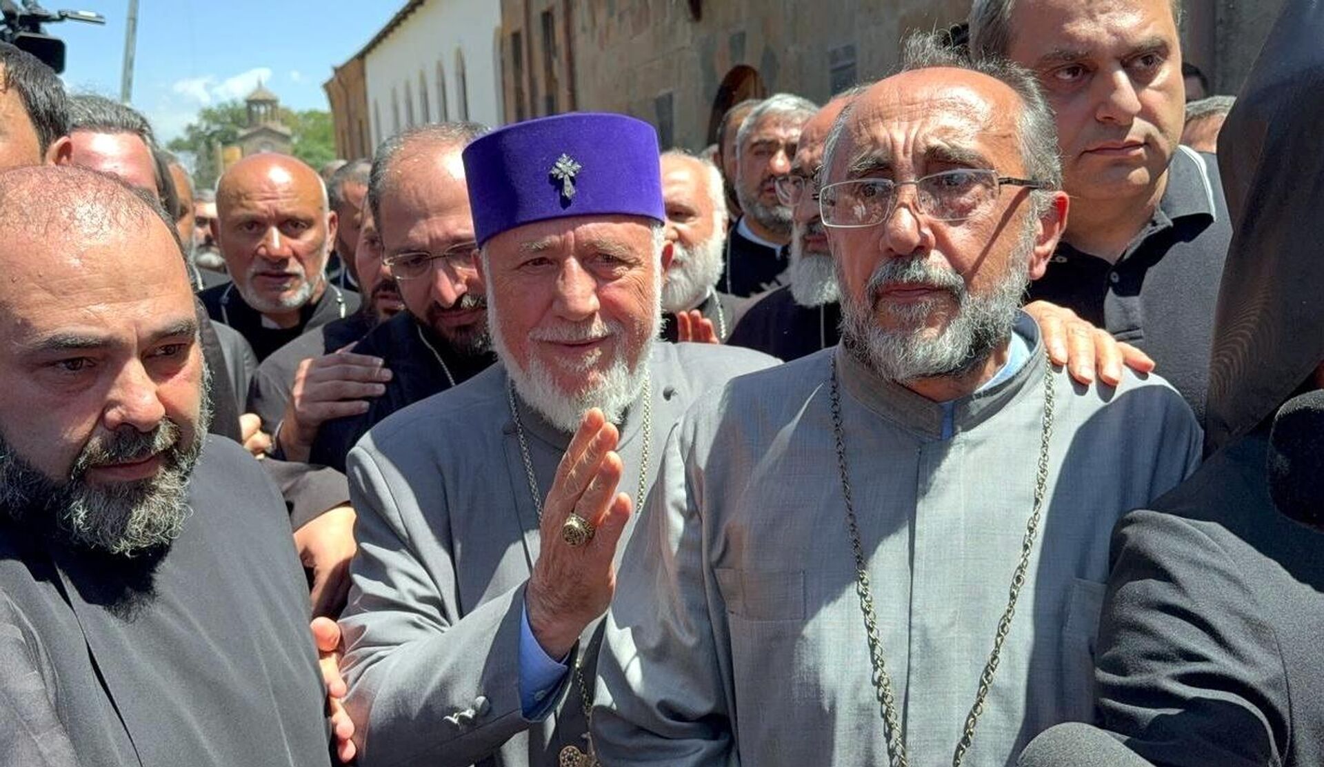 Arhiepiskop jermenski Mikael Adžapahjan - Sputnik Srbija, 1920, 08.08.2025