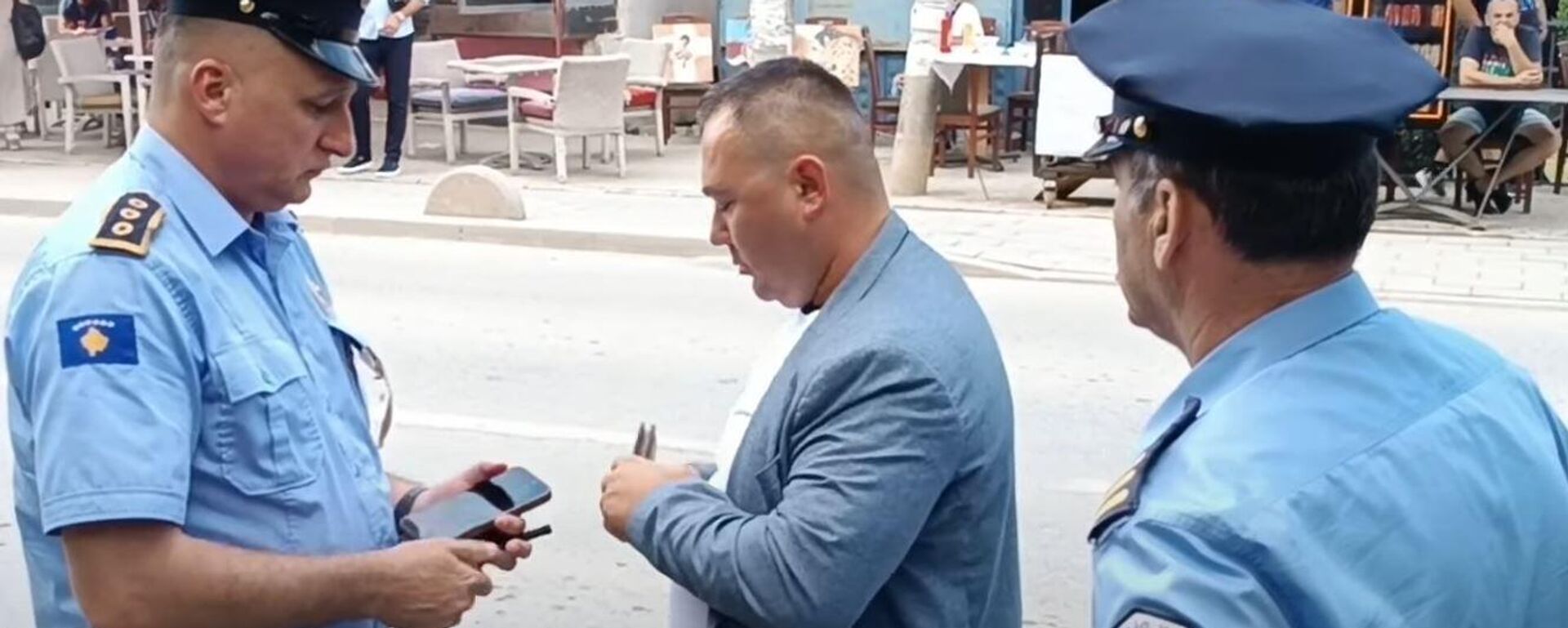 U Gračanici priveden organizatora hodočasničkog putovanja iz Beograda - Sputnik Srbija, 1920, 28.06.2025