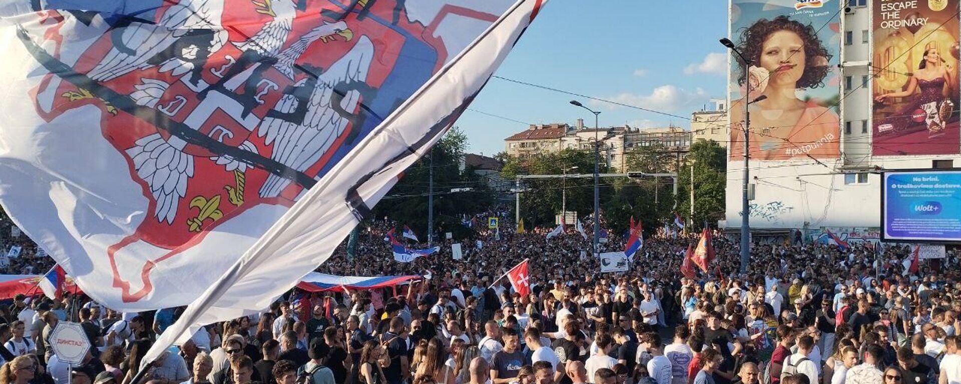 протест студената и грађана на Славији протест студената и грађана на Славији - Sputnik Србија, 1920, 28.06.2025