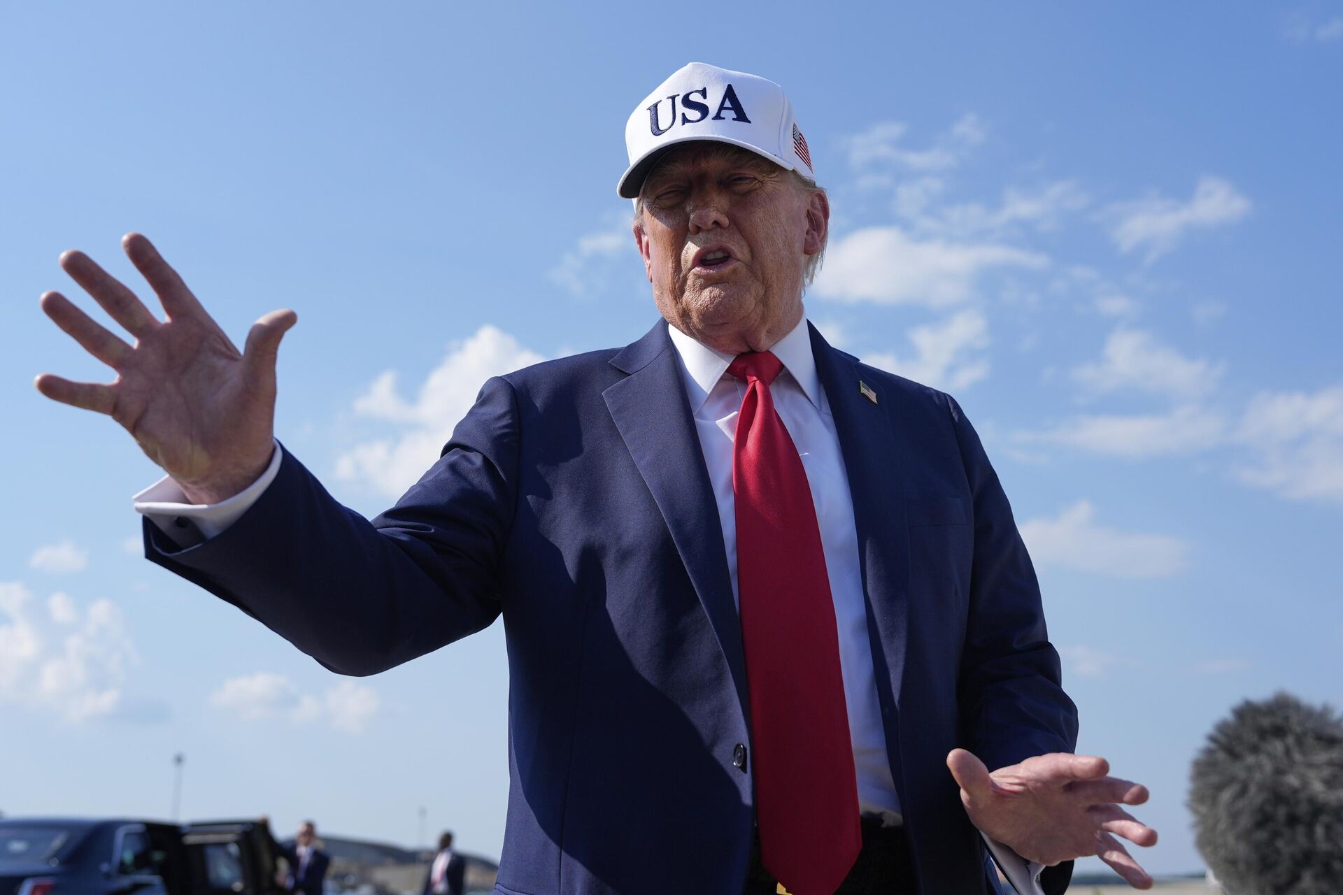 Амерички председник Доналд Трамп - Sputnik Србија, 1920, 10.07.2025