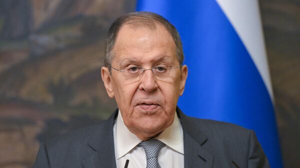 Lavrov: Rusija prvi put ratuje sama protiv celog Zapada