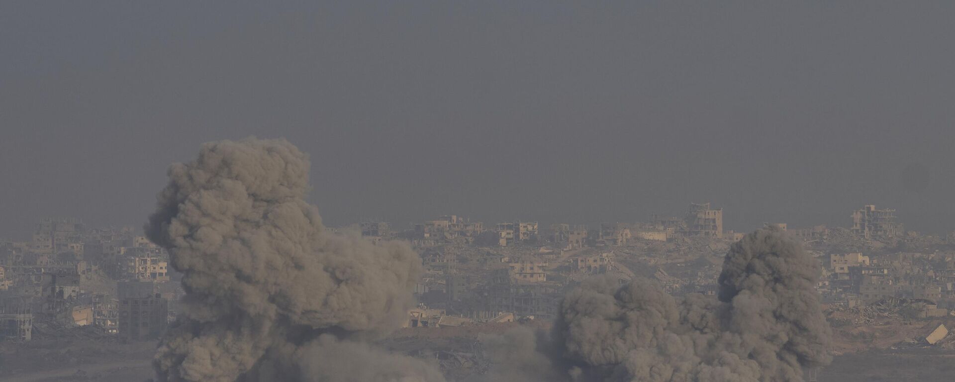 Бомбардовање Појаса Газе - Sputnik Србија, 1920, 13.07.2025