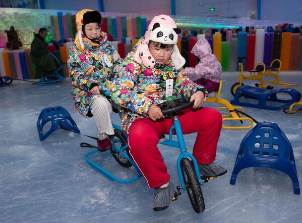 Температура у галерији је преко целе године између минус пет и минус 10 степени Целзијуса. - Sputnik Србија