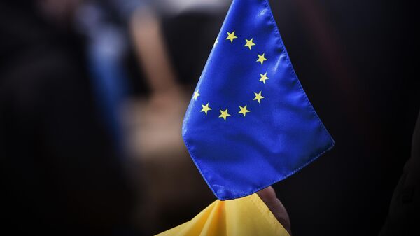 Док Украјина ратује - корупција царује, умешани и Европљани