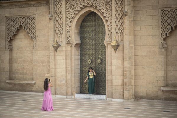 Капије чувене Хасанове куле, место светске баштине УНЕСКО-а у Рабату, Мароко. - Sputnik Србија