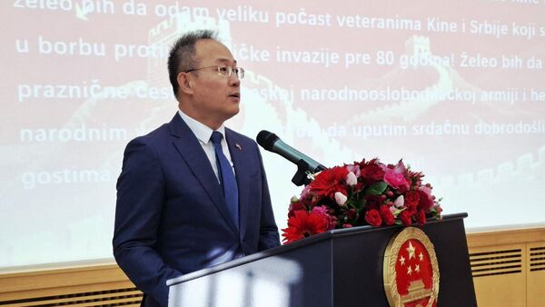 V Beogradu proslavili obletnico ustanovitve kitajske vojske