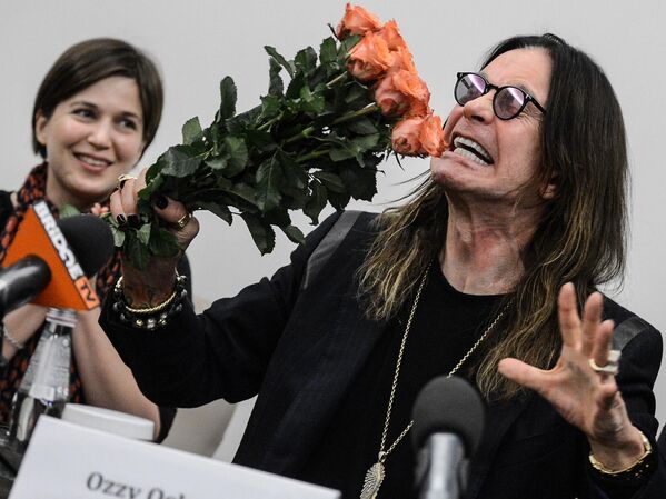 Ози Озборн, на конференцији за штампу у Москви. - Sputnik Србија