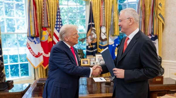 Dragan Šutanovac i Donald Tramp - Sputnik Srbija