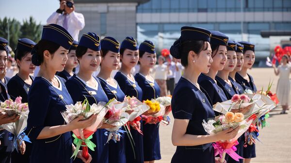 Toržestvennaя ceremoniя v čestь pribыtiя pervogo prяmogo aviareйsa iz Moskvы v Phenьяn - Sputnik Srbija