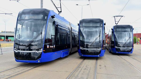 Predstavljeni novi tramvaji u Beogradu, od sutra prvi u saobraćaju /foto/
