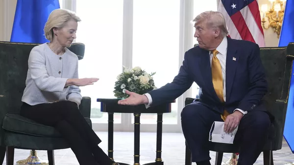 Доналд Трамп и Урсула фон дер Лајен - Sputnik Србија