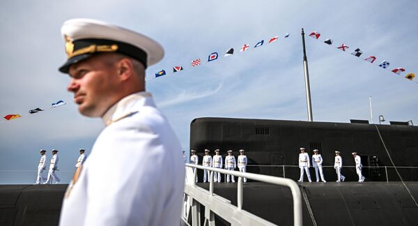 Предност нових руских подморница је у томе што је њихова бука упоредива са шумом океана због чега их је тешко открити. Свака може да носи 16 ракета. Предност нових руских подморница је у томе што је њихова бука упоредива са шумом океана због чега их је тешко открити. Свака може да носи 16 ракета. - Sputnik Србија