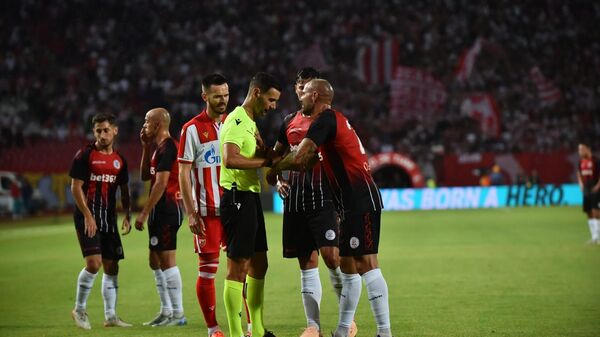 Gospodski maniri Linkolna: „Zvezdo, hvala i srećno“ /foto/