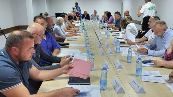 Konstitutivna sednica Skupštine opštine Kosjerić. - Sputnik Srbija