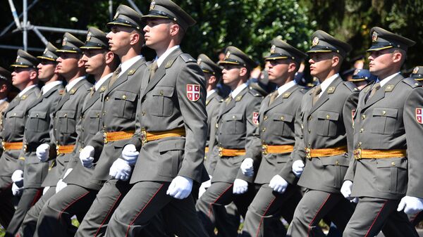 Vučić pojasnil namen vojaške parade v Beogradu