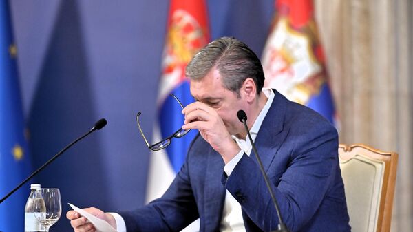 Vučić napoveduje nove ekonomske ukrepe in politični shod