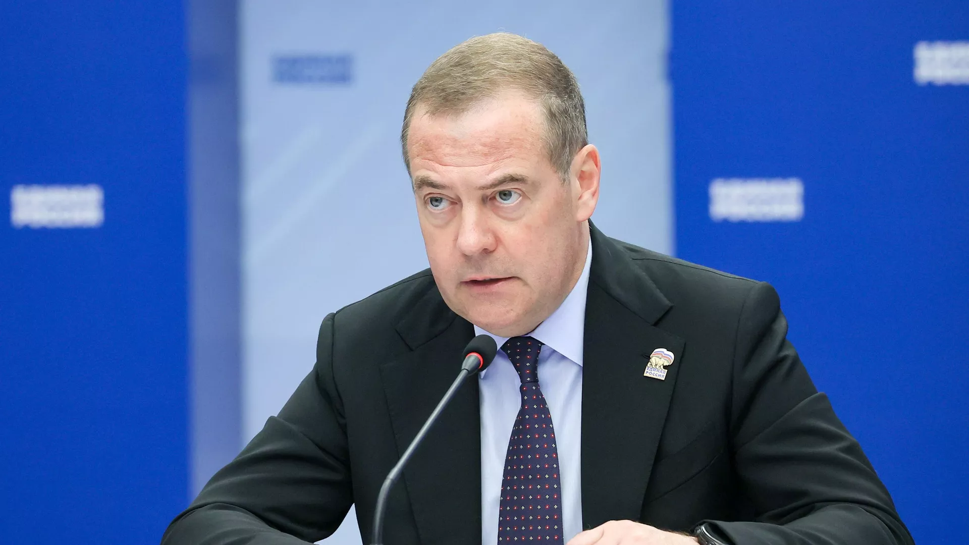Заменик председника Савета безбедности Русије Дмитриј Медведев - Sputnik Србија, 1920, 15.09.2025