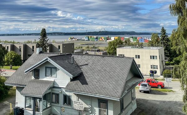 Стамбене зграде у граду Анкориџ, Аљаска. Стамбене зграде у граду Анкориџ, Аљаска. - Sputnik Србија