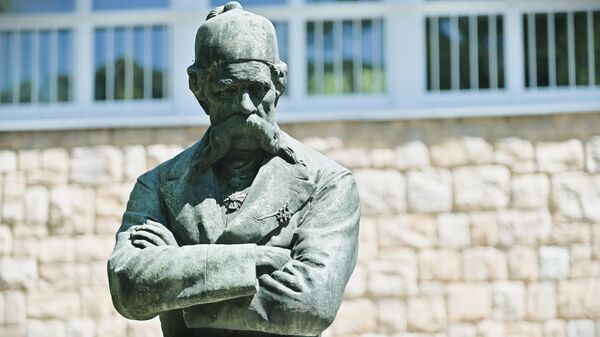 Вук Караџић добија трг у Бечу