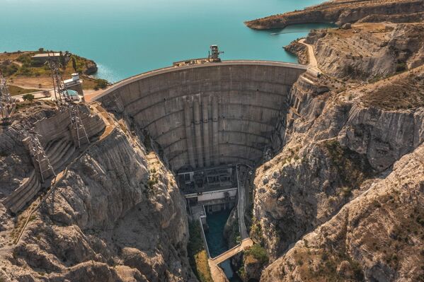 Хидроелектрана Чиркеј у Дагестану. Њена брана је друга по висини у Русији. Хидроелектрана Чиркеј у Дагестану. Њена брана је друга по висини у Русији. - Sputnik Србија
