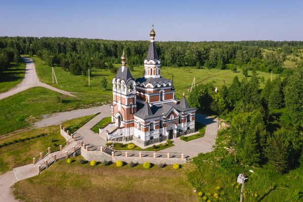 Црква у част Нових мученика и исповедника руских у Новосибирској области. Црква у част Нових мученика и исповедника руских у Новосибирској области. - Sputnik Србија