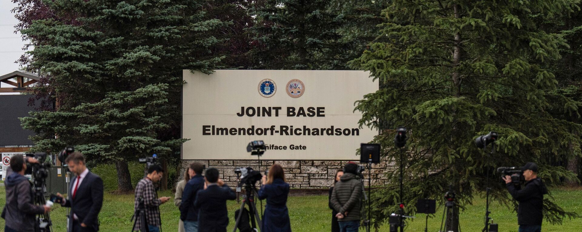 Enkoridž pred susret Putina i Trampa - Sputnik Srbija, 1920, 15.08.2025