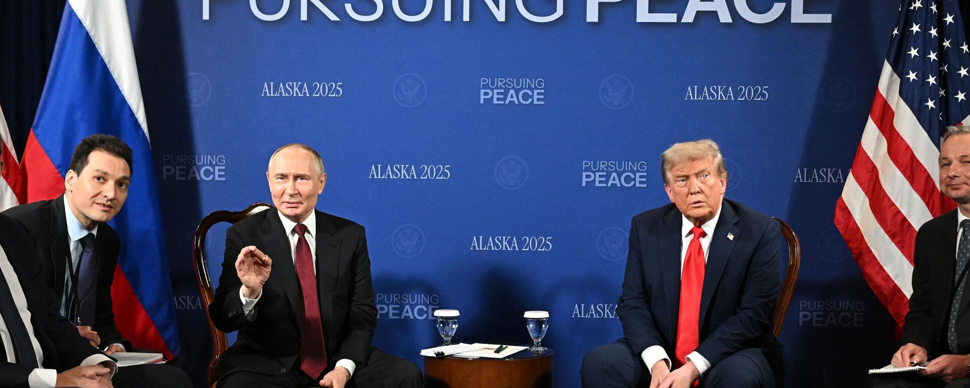 Sastanak ruskog predsednika Vladimira Putina i američkog lidera Donalda Trampa na Aljasci - Sputnik Srbija, 1920, 16.08.2025