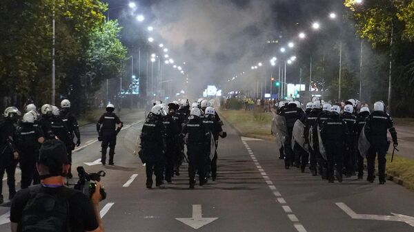 Протест у Београду - Sputnik Србија