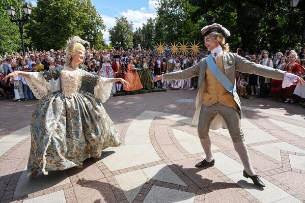 Наступ уметника у част 250. годишњице комплекса Царицино - Sputnik Србија