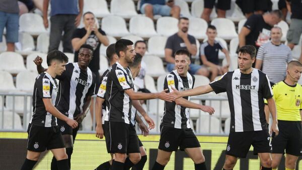 Fudbaleri Partizana - Sputnik Srbija