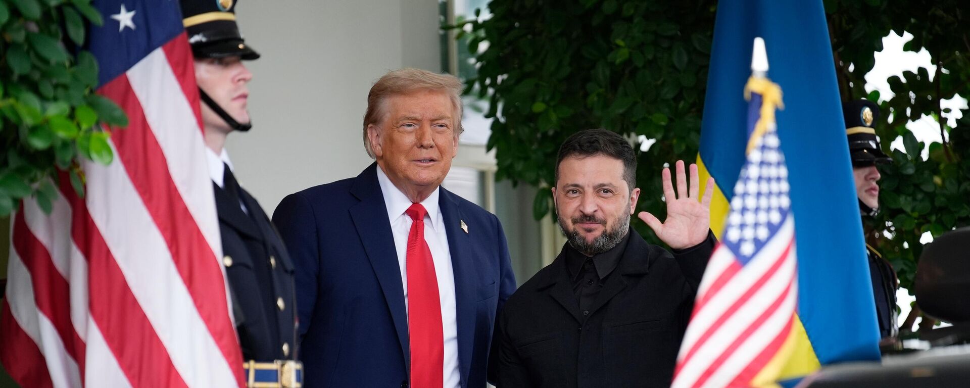 Prezident SŠA Donalьd Tramp vstrečaet v Vašingtone Vladimira Zelenskogo - Sputnik Srbija, 1920, 19.08.2025