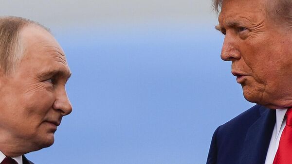 Predsednik Rusije Vladimir Putin i američki predsednik Donald Tramp. - Sputnik Srbija