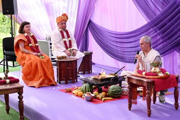 Tokom festivala održana je svadbena ceremonija. - Sputnik Srbija