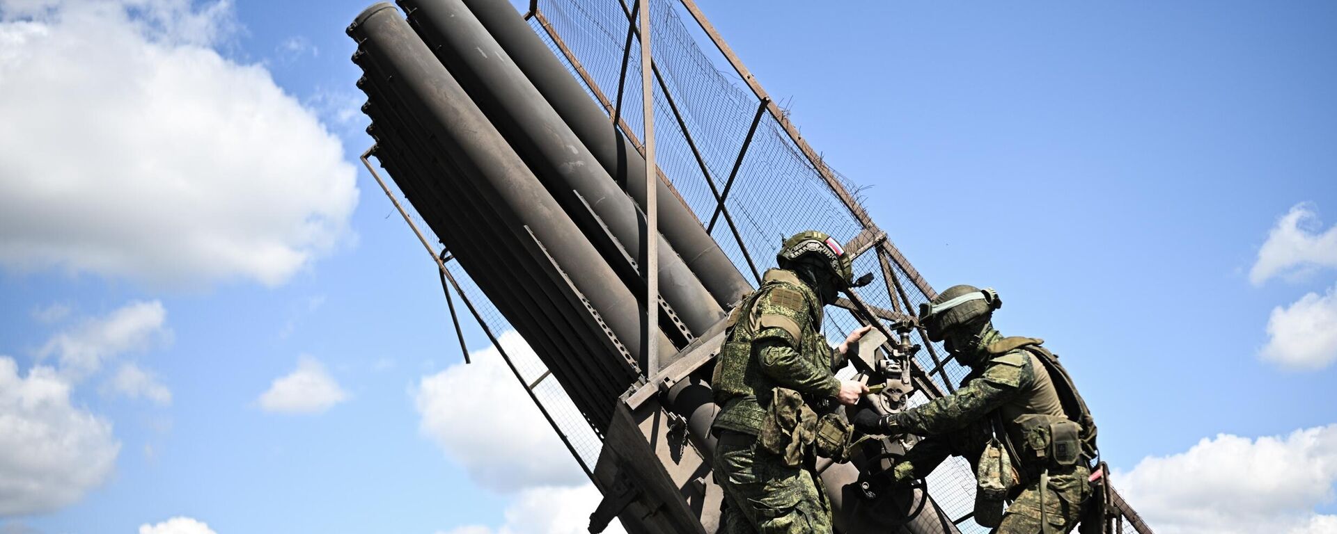 Raketni sistem uragan u zoni specijalne vojne operacije - Sputnik Srbija, 1920, 31.08.2025