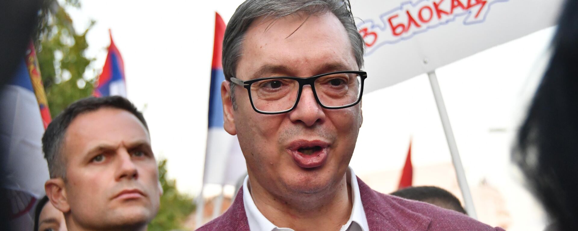 Predsednik Srbije Aleksandar Vučić na protestu protiv blokada u Ubu. - Sputnik Srbija, 1920, 23.08.2025