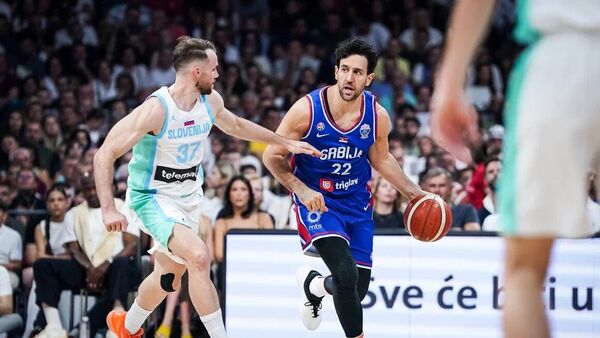 Василије Мицић - Sputnik Србија