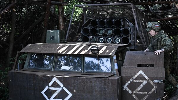 Raketni sistem uragan u zoni specijalne operacije - Sputnik Srbija