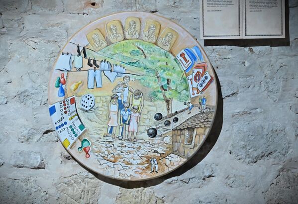 Изложбом “Сећања у слици” је обухваћен само део породица које су у трагању за својим најмилијим, а трага се за хиљадама несталих - Sputnik Србија