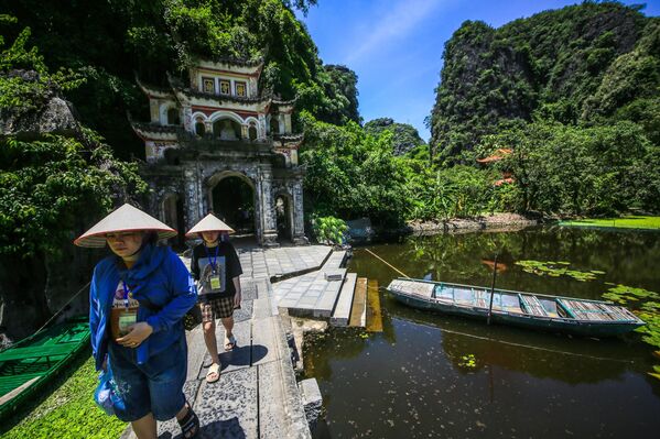 Туристи у посети граду Там Кок - Sputnik Србија