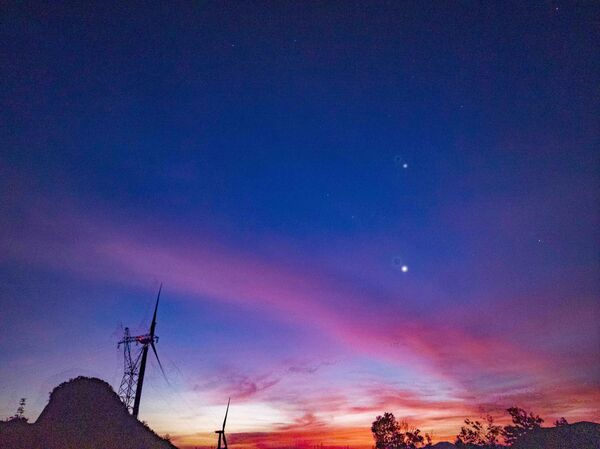 Јутро свиће, звезде се гасе - Sputnik Србија