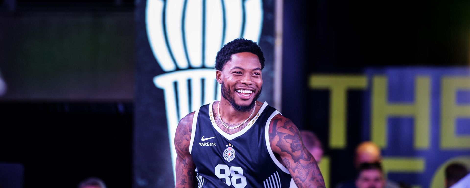 Тајрик Џонс - Sputnik Србија, 1920, 29.12.2025