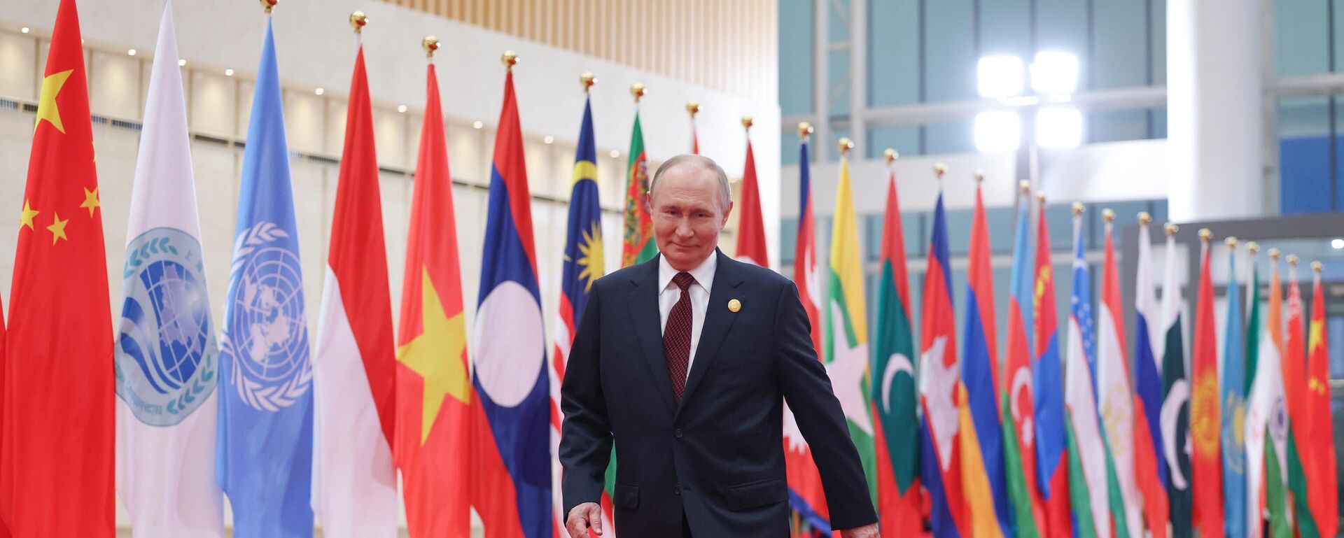 Председник Русије Владимир Путин на Самиту ШОС у кинеском Тјанђину - Sputnik Србија, 1920, 31.08.2025